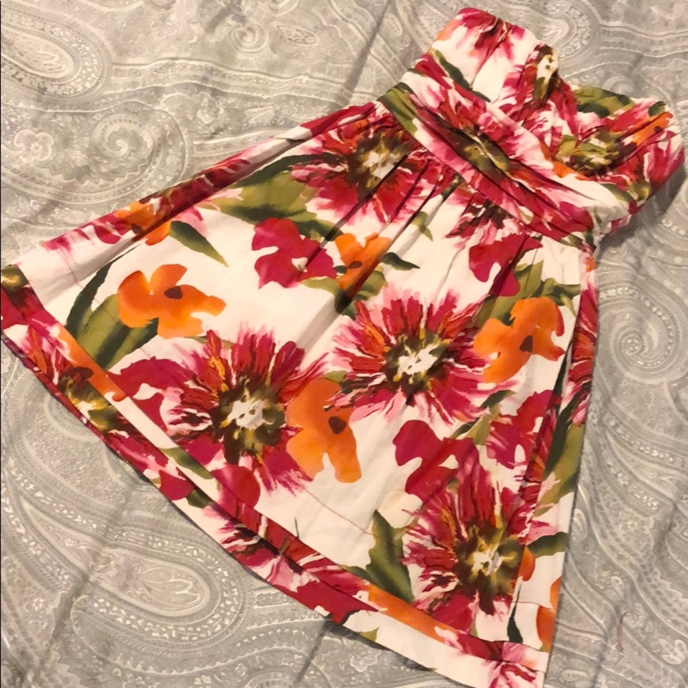 Beautiful girly floral short party dress 👗
